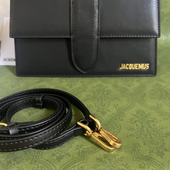 Jacquemus Le grand Bambino Crossbody flap bag - Picture 8 of 8